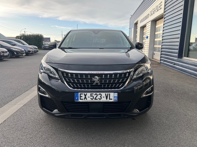 Peugeot 3008 noir - vue face avant