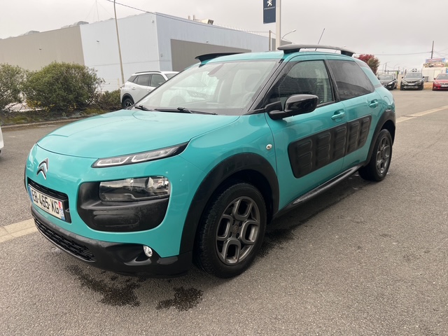 CITROEN C4 CACTUS BLEU - VUE 3/4 AVANT