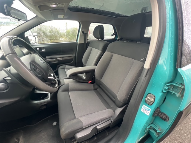 CITROEN C4 CACTUS BLEU - VUE SIEGE CONDUCTEUR